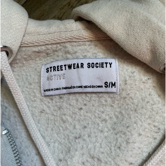 Streetwear Society Active white zip-up hoodie, size s - Picture 2 of 4